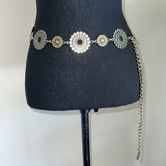 Women’s Chainlink Silver Gold Tone Reversible Floral Details Belt 70s Look Feel - Picture 2 of 15